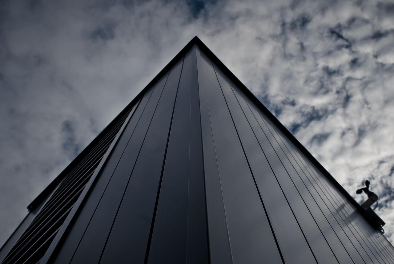 Bridging the Gap Between Human Behavior and Safety Measures